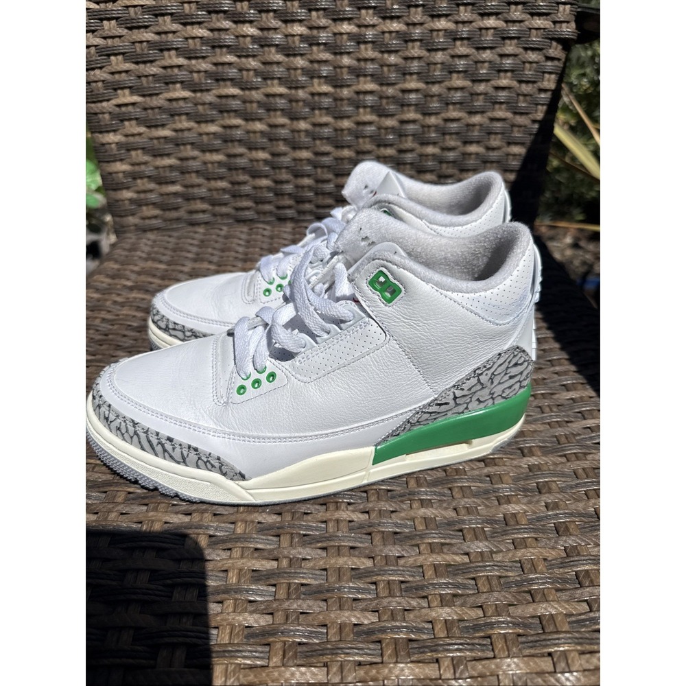 Air Jordan 3 Retro White Lucky Green Size 7.5
